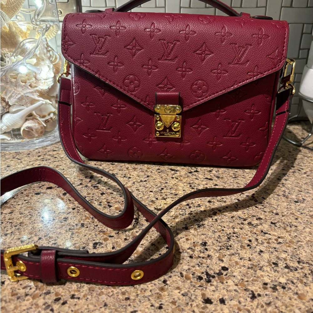 Inspired Empreinte Pouchette Metis